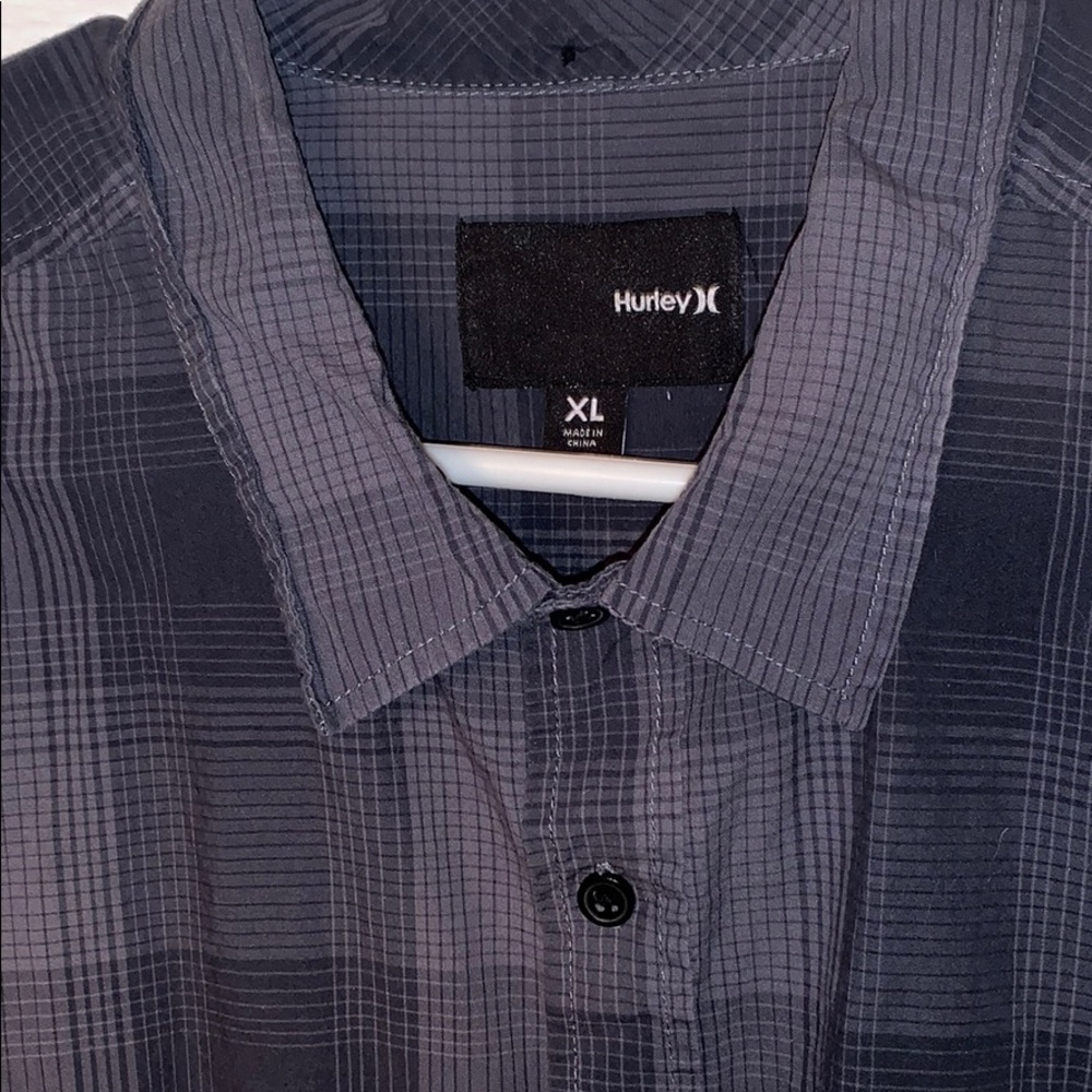 Hurley button down - Picture 3 of 3